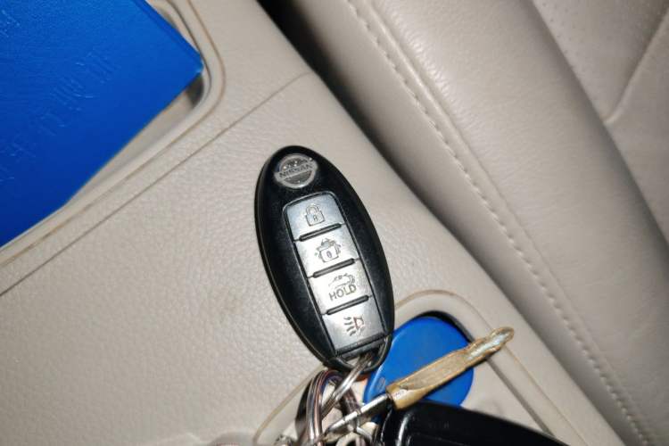 Used Nissan Sylphy 2014 1.6XV CVT Deluxe Edition Vehicle Key