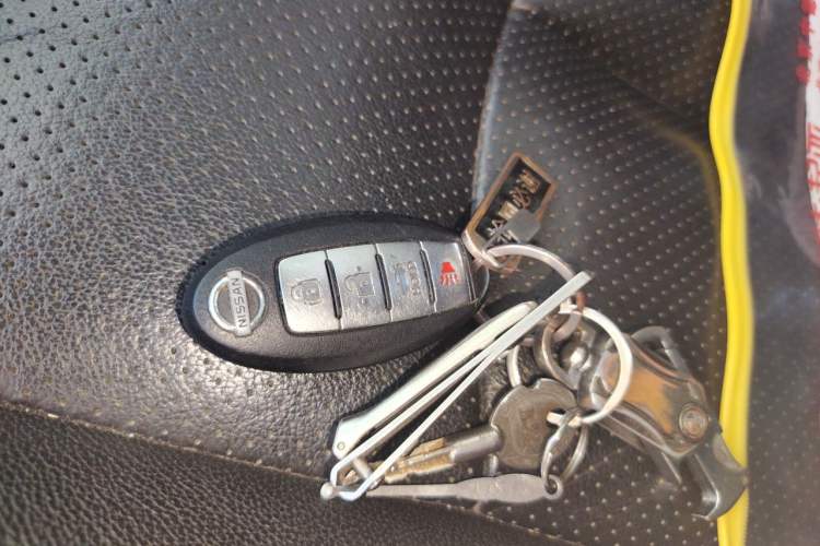 Used Nissan Sylphy 2014 1.6XV CVT Deluxe Edition Vehicle Key