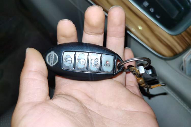 Used Nissan Sylphy 2014 1.6XV CVT Deluxe Edition Vehicle Key