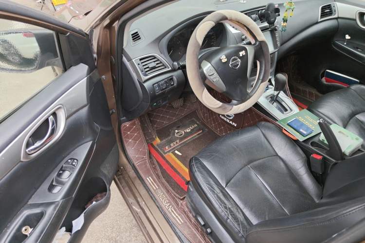 Used Nissan Sylphy 2014 1.6XV CVT Deluxe Edition Driver Seat