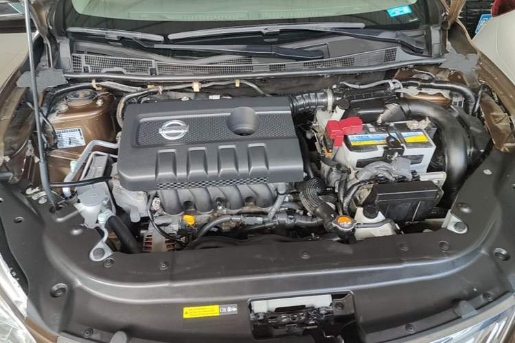 Used Nissan Sylphy 2014 1.6XV CVT Deluxe Edition Engine Bay