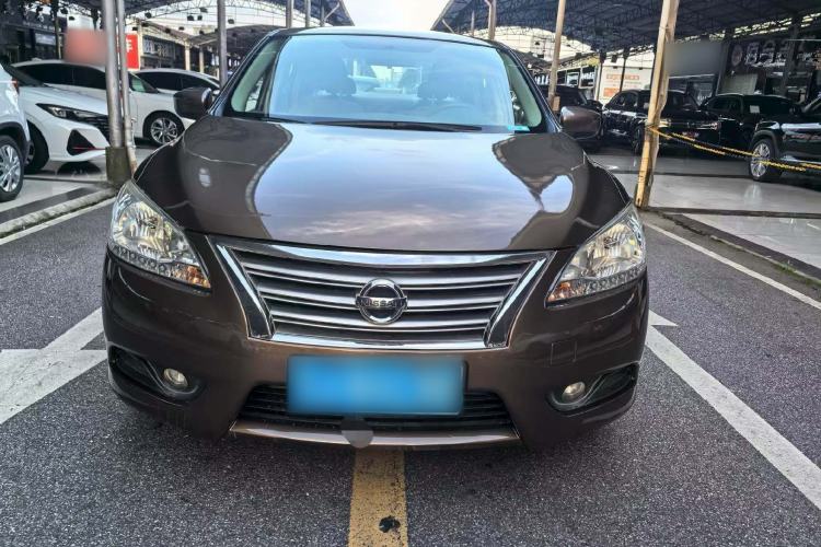 Used Nissan Sylphy 2014 1.6XV CVT Deluxe Edition Exterior 4