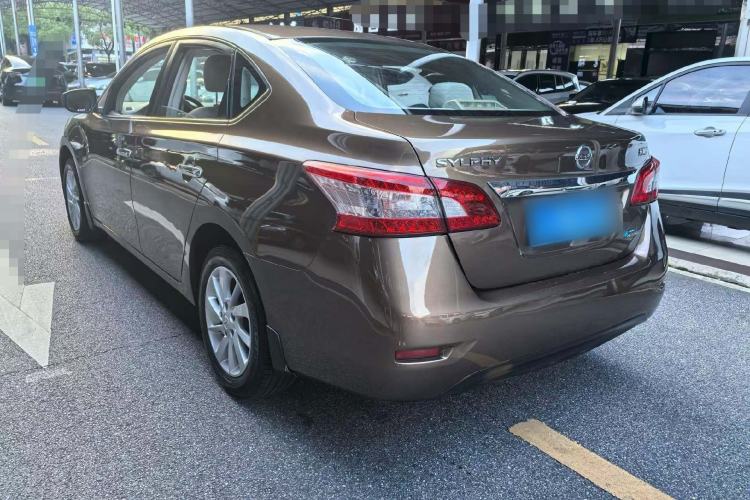 Used Nissan Sylphy 2014 1.6XV CVT Deluxe Edition Exterior 6