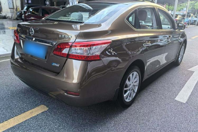 Used Nissan Sylphy 2014 1.6XV CVT Deluxe Edition Exterior 8