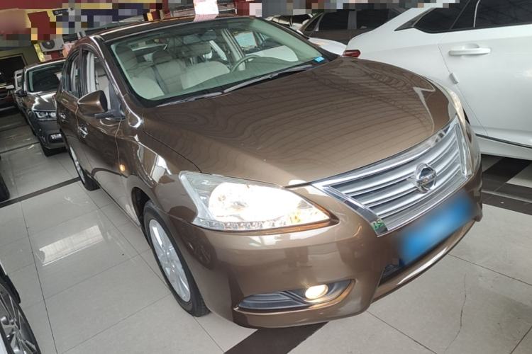 Used Nissan Sylphy 2014 1.6XV CVT Deluxe Edition Front Right 45 Deg