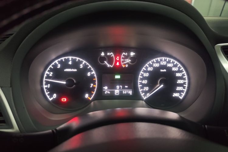 Used Nissan Sylphy 2014 1.6XV CVT Deluxe Edition Instrument Cluster