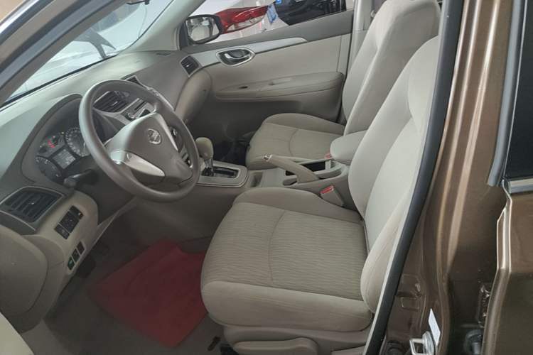 Used Nissan Sylphy 2014 1.6XV CVT Deluxe Edition Left Front Seat