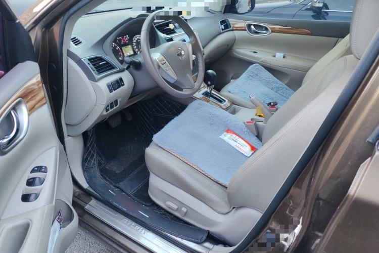 Used Nissan Sylphy 2014 1.6XV CVT Deluxe Edition Left Front Seat