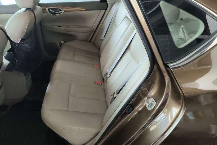 Used Nissan Sylphy 2014 1.6XV CVT Deluxe Edition Left Rear Seat