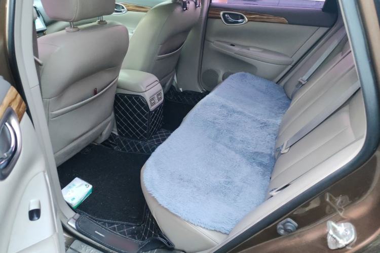 Used Nissan Sylphy 2014 1.6XV CVT Deluxe Edition Left Rear Seat