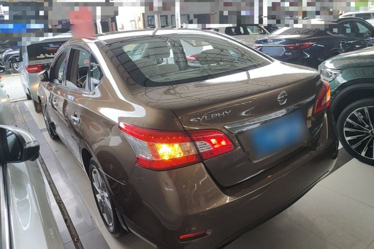 Used Nissan Sylphy 2014 1.6XV CVT Deluxe Edition Rear Left 45 Deg
