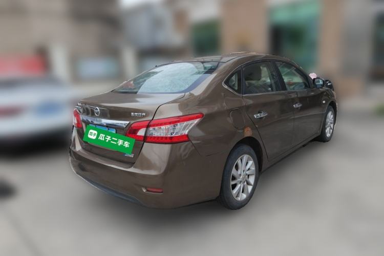 Used Nissan Sylphy 2014 1.6XV CVT Deluxe Edition Rear Right 45 Deg