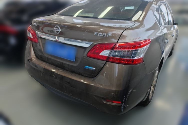 Used Nissan Sylphy 2014 1.6XV CVT Deluxe Edition Rear Right 45 Deg