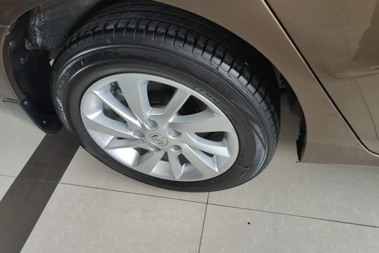 Used Nissan Sylphy 2014 1.6XV CVT Deluxe Edition Right Rear Wheel Hub