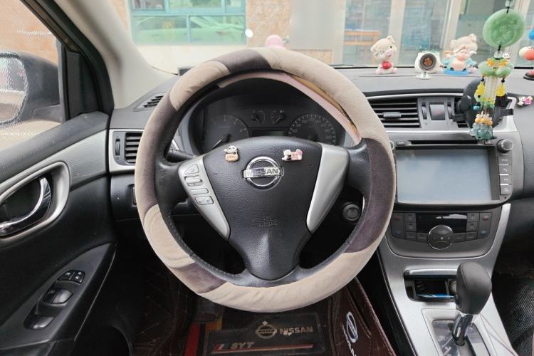 Used Nissan Sylphy 2014 1.6XV CVT Deluxe Edition Steering Wheel