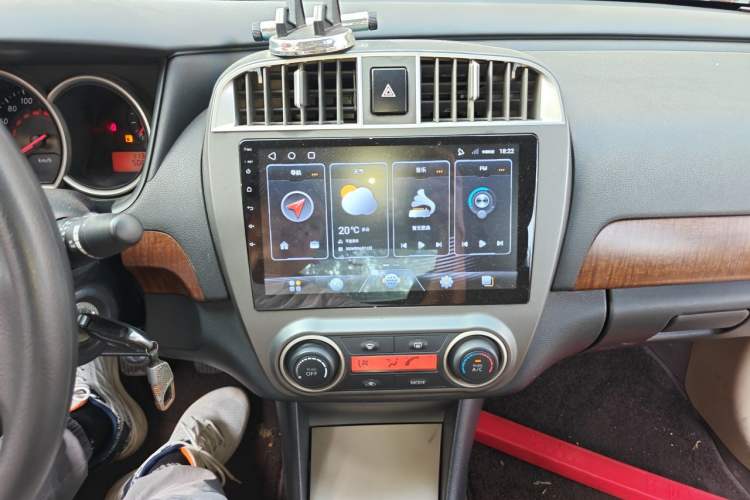 Used Nissan Sylphy 2016 Classic 1.6XE Manual Leading Edition Audio And AC Panel