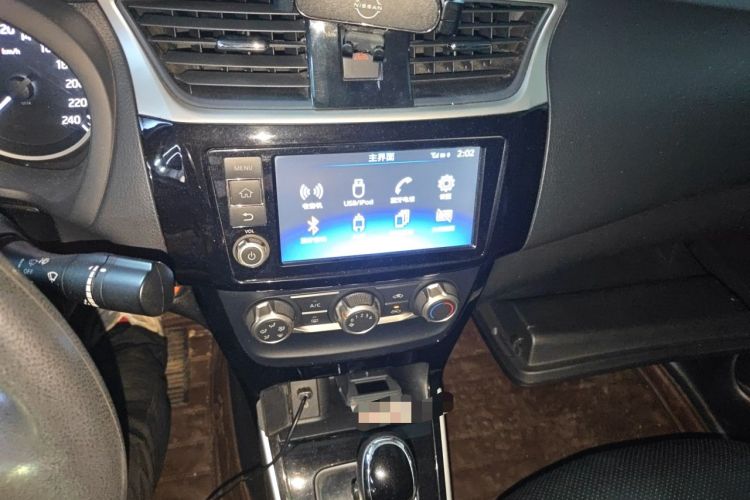 Used Nissan Sylphy 2016 1.6XV CVT Smart Enjoyment Version Audio And AC Panel