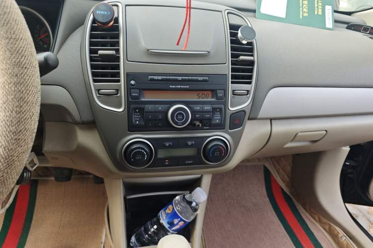 Used Nissan Sylphy 2016 1.6 XL Manual Luxury Edition Audio And AC Panel