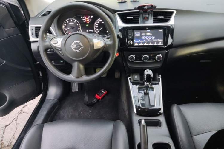 Used Nissan Sylphy 2016 1.6 XL CVT Deluxe Edition Audio And AC Panel