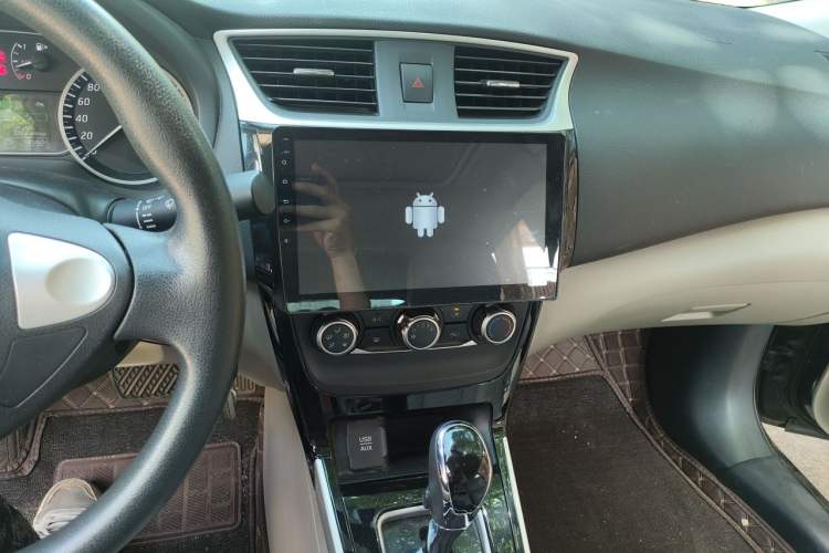 Used Nissan Sylphy 2016 1.6 XL CVT Luxury Edition Audio And AC Panel