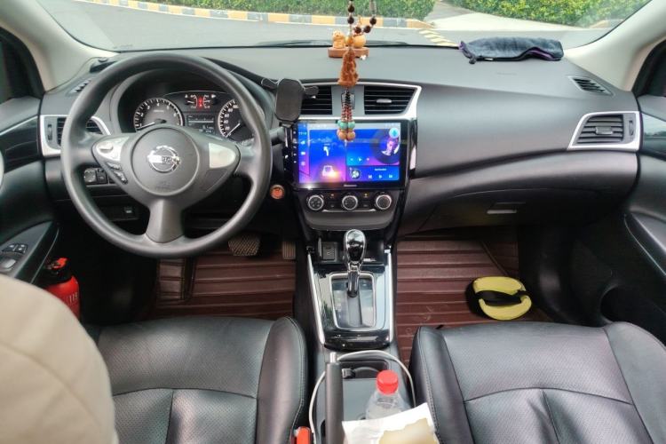 Used Nissan Sylphy 2016 1.6XV CVT Smart Enjoyment Version Center Console