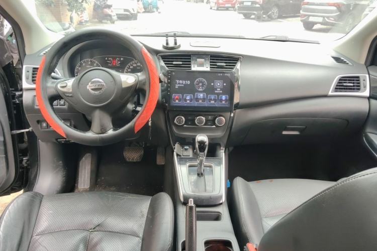Used Nissan Sylphy 2016 1.6 XL CVT Luxury Edition Center Console