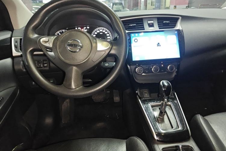 Used Nissan Sylphy 2016 1.6 XL CVT Luxury Edition Center Console