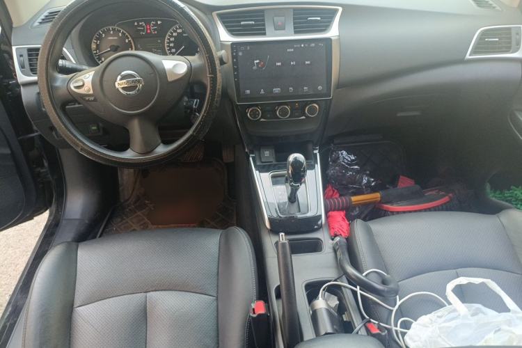 Used Nissan Sylphy 2016 1.6 XL CVT Luxury Edition Center Console