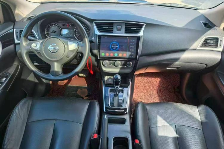 Used Nissan Sylphy 2016 1.6 XL CVT Luxury Edition Center Console