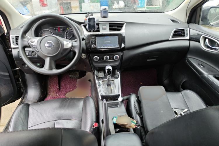 Used Nissan Sylphy 2016 1.6XV CVT Smart Enjoyment Version Center Console