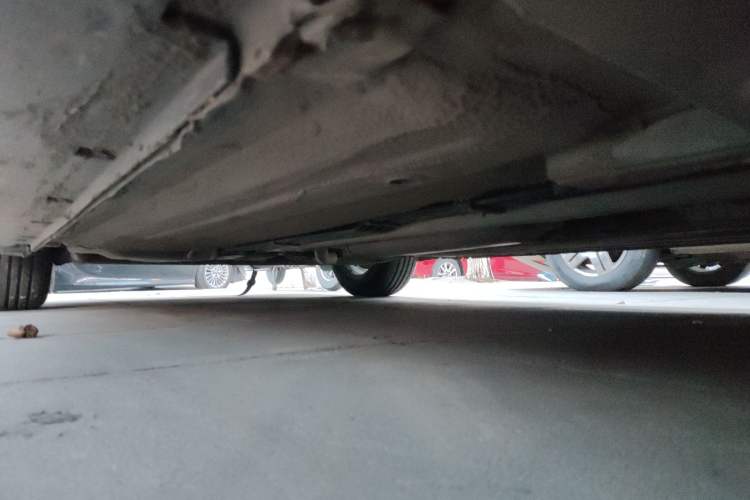 Used Nissan Sylphy 2016 Classic 1.6XE Automatic Comfort Edition Chassis Front Right