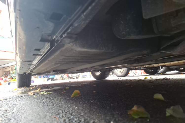 Used Nissan Sylphy 2016 Classic 1.6XE Manual Comfort Edition Chassis Rear Left