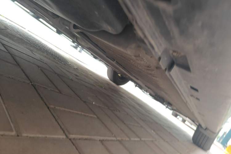 Used Nissan Sylphy 2016 Classic 1.6XE Manual Comfort Edition Chassis Rear Right