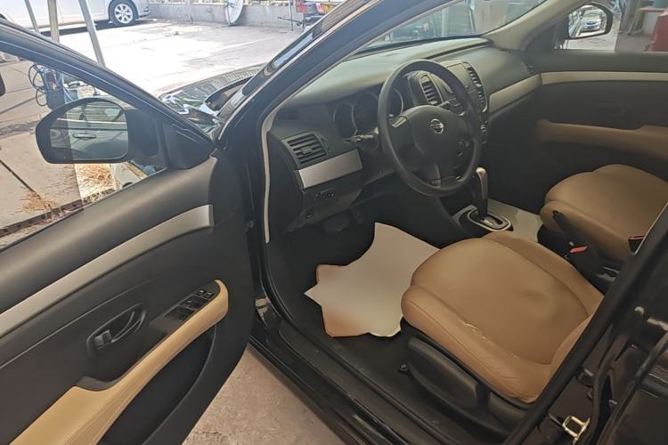 Used Nissan Sylphy 2016 Classic 1.6XE Automatic Leading Edition Driver Seat