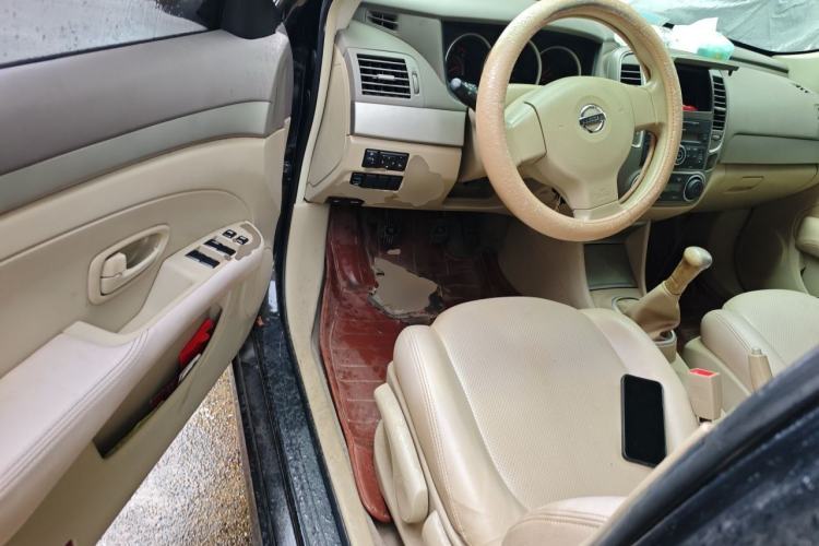 Used Nissan Sylphy 2016 1.6XE Manual Comfort Edition Driver Seat