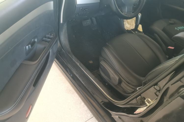 Used Nissan Sylphy 2016 Classic 1.6XE Automatic Leading Edition Driver Seat