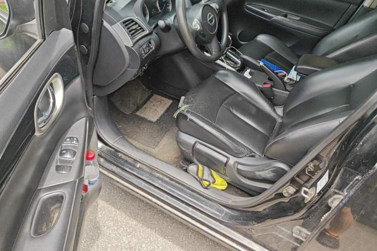 Used Nissan Sylphy 2016 1.6 XL CVT Luxury Edition Driver Seat