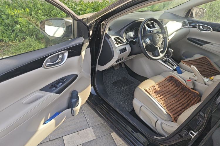 Used Nissan Sylphy 2016 1.8XL CVT Luxury Edition Driver Seat