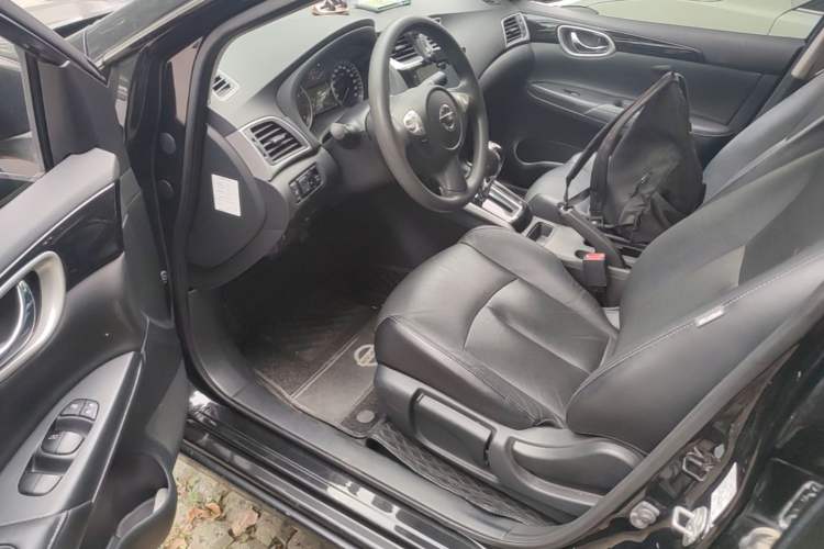 Used Nissan Sylphy 2016 1.6 XL CVT Luxury Edition Driver Seat