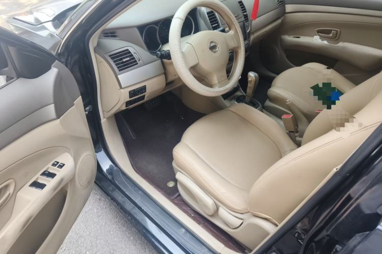 Used Nissan Sylphy 2016 Classic 1.6XE Automatic Comfort Edition Driver Seat