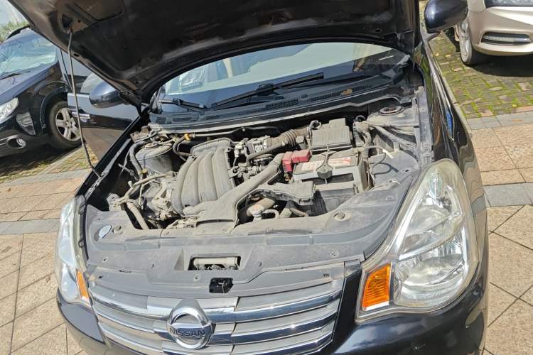 Used Nissan Sylphy 2016 Classic 1.6XE Manual Comfort Edition Engine Bay
