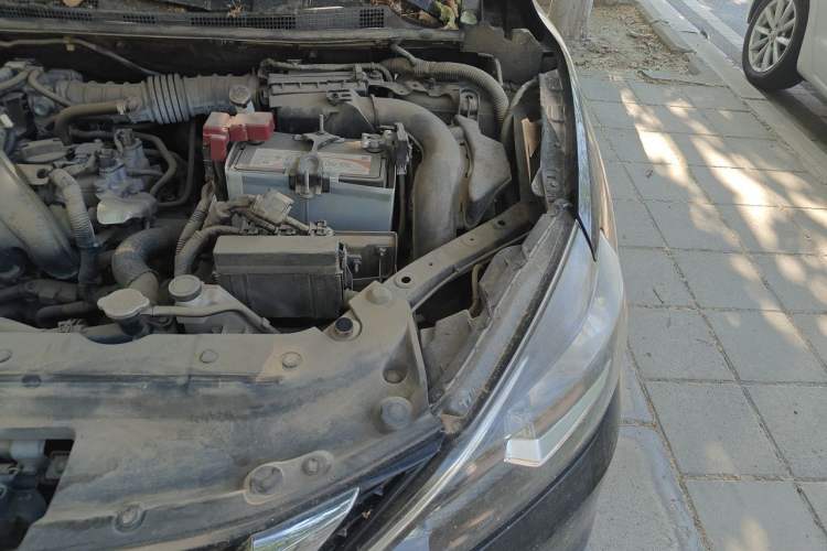 Used Nissan Sylphy 2016 1.6XE CVT Comfort Edition Engine Bay Left