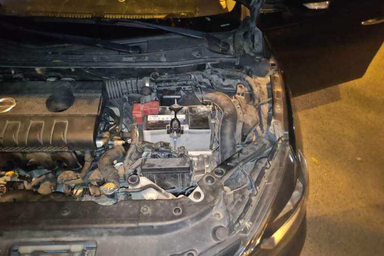 Used Nissan Sylphy 2016 1.6 XL Manual Luxury Edition Engine Bay Left