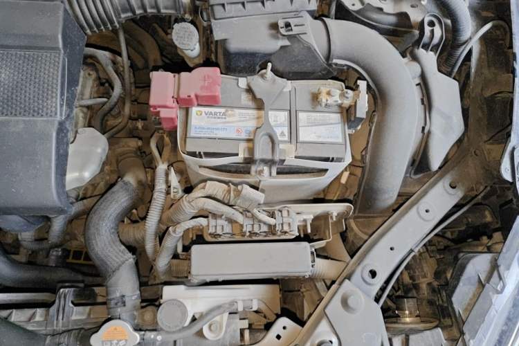 Used Nissan Sylphy 2016 1.6XV CVT Smart Enjoyment Version Engine Bay Left