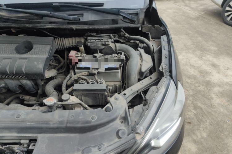 Used Nissan Sylphy 2016 1.6 XL CVT Luxury Edition Engine Bay Left