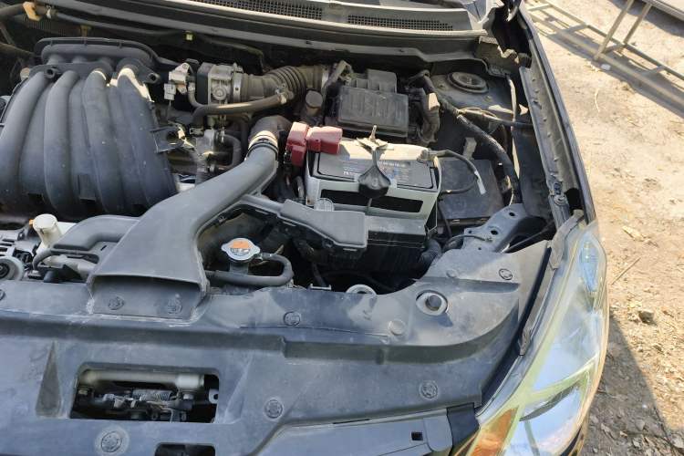 Used Nissan Sylphy 2016 Classic 1.6XL Manual Luxury Edition Engine Bay Left