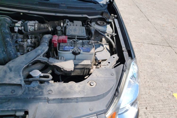Used Nissan Sylphy 2016 Classic 1.6XE Manual Leading Edition Engine Bay Left