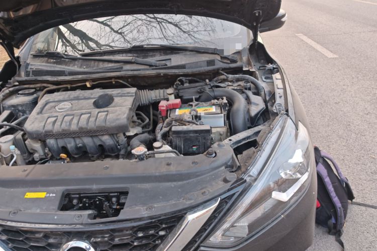 Used Nissan Sylphy 2016 1.6 XL CVT Deluxe Edition Engine Bay Left