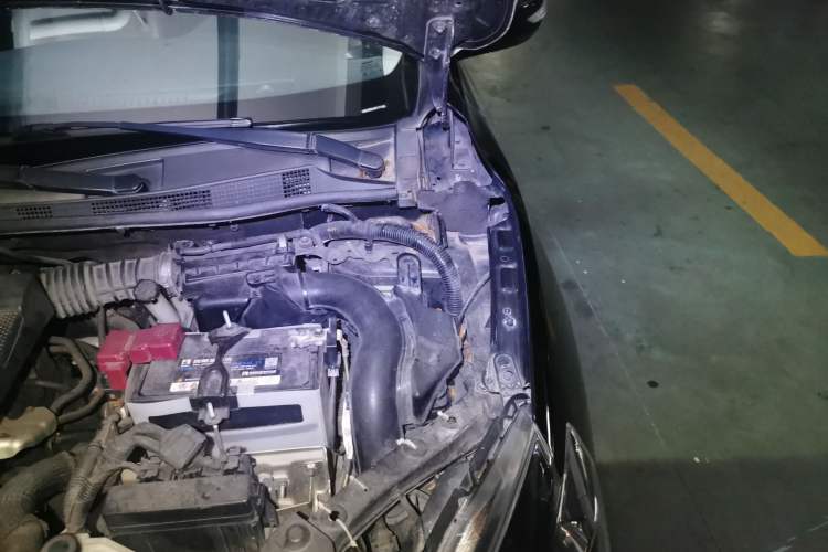 Used Nissan Sylphy 2016 1.6 XL CVT Deluxe Edition Engine Bay Left