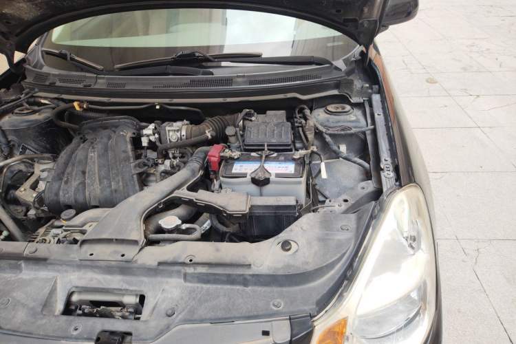 Used Nissan Sylphy 2016 Classic 1.6XE Automatic Leading Edition Engine Bay Left